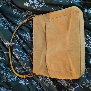 Universal Thread Shoulder Bag